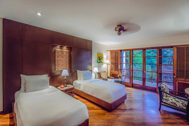 Furama_Danang_B8_Family Room By Balcony_1 (2)